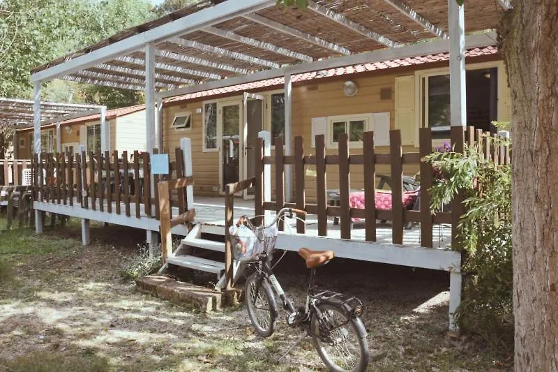 Camping Village Costa Est Riotorto Campsite